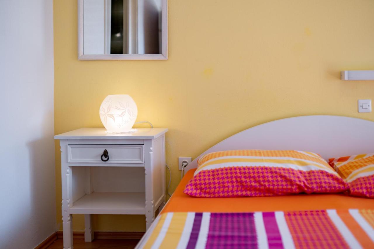 Apartmani Milena Barbat na Rabu Экстерьер фото